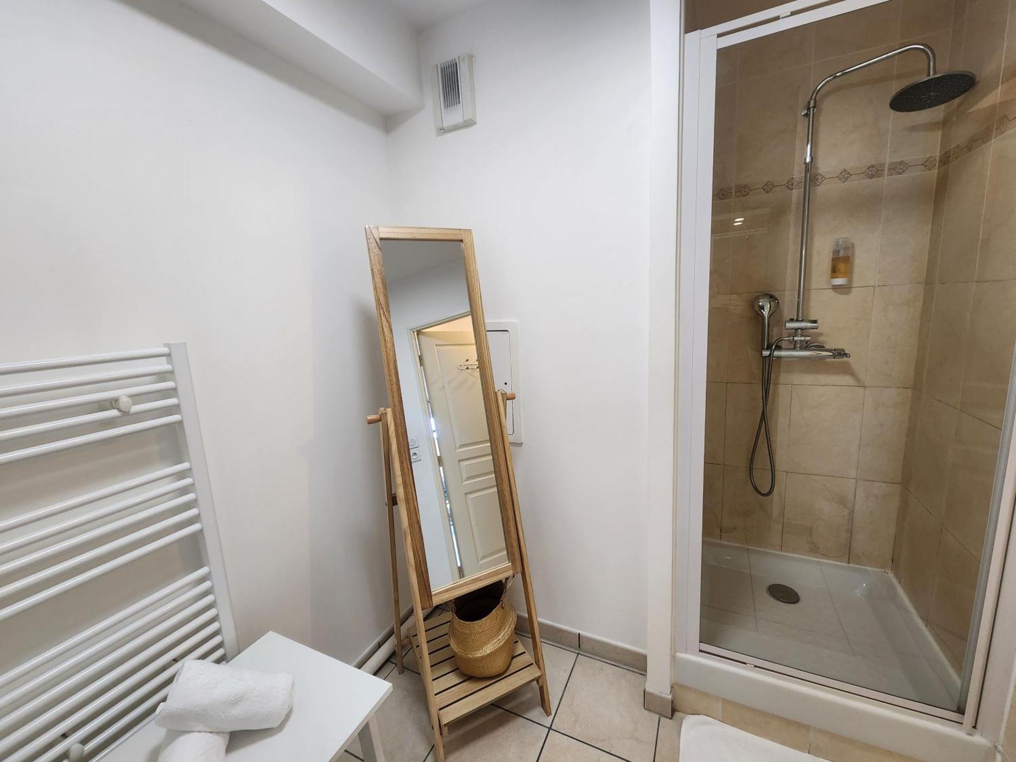La Cigale Apartment Кан Екстериор снимка